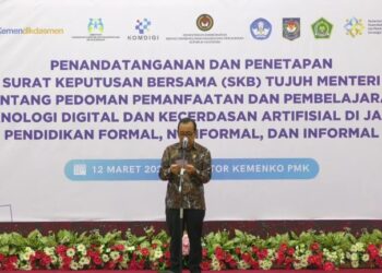 SKB 7 Menteri: Siswa SD–SMA Dibatasi Gunakan AI Instan seperti ChatGPT