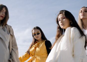 Lebih dari Sekadar Pakaian, Fashion sebagai Bentuk Ekspresi Diri