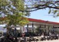 LPHLH Soroti Antrean BBM di Sulsel: Stok Diklaim Aman, Mengapa Rakyat Tetap Mengantre?