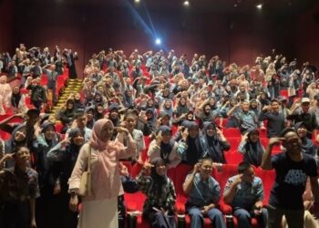 410 Siswa SMP Negeri 5 Mandai Nonton Film Akal Imitasi, Guru Disebut Tak Tergantikan AI